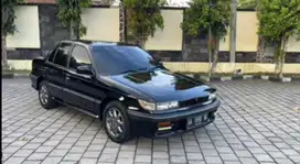 DI JUAL CEPAT MOBIL MURAH LANCER YOGYAKARTA kondisi bagussss