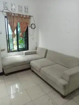 Layanan jasa cuci kasur, sofa, dan karpet
