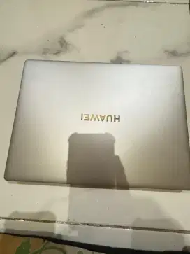 Huawei matebook d14