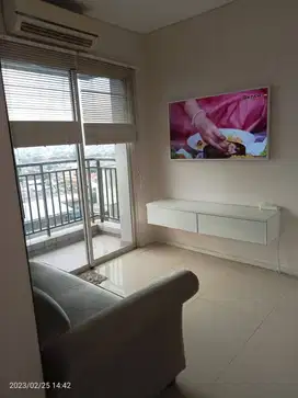 Sewa 2 Bedroom Apartemen Thamrin Residence Furnish