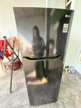 Kulkas LG Smart Inverter