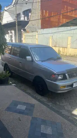 Rare toyota kijang lgx1.8efi automatic