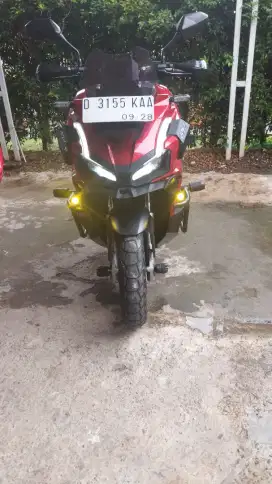 Honda ADV CBS Full Variasi Touring KM low mulus siap Pakai