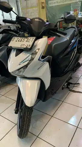 Honda Beat Fi Sporty CBS Tahun 2024