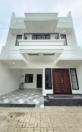 Rumah Cipedak Jagakarsa, 2 LANTAI+ROOFTOP, Jaksel Kota Jakarta Selatan