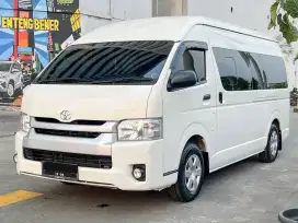LOW KM 25 RIBUAN! TOYOTA HIACE COMMUTER SOLAR MT 2021 2022