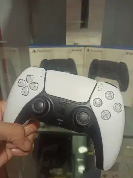 Dualsense PS5 warna putih (original)