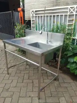 single sink sayap kanan