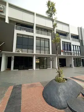Disewakan Ruko 3 lantai Lippo Cikarang