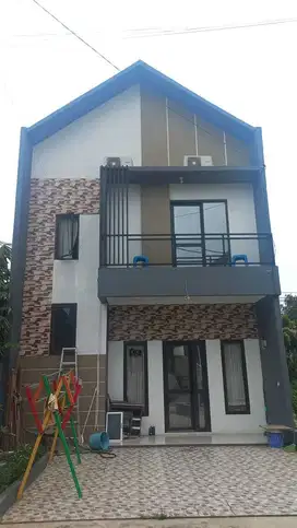 Dijual Rumah Siap Huni 2 Lantai di Cluster Oma Cimanggis Regency Depok