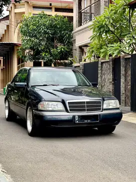 Mercedes-Benz C200 1996 Bensin