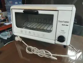 Oven Toaster MOT 500