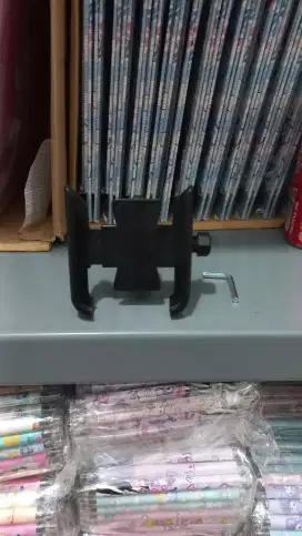 Phone holder untuk motor