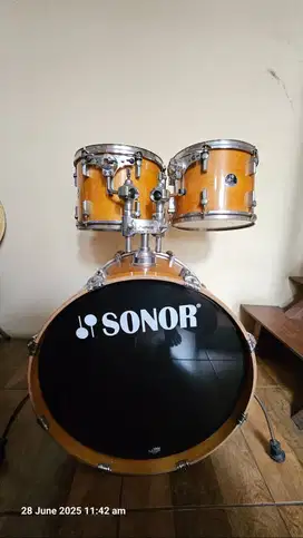 SONOR FORCE 2007 BIRCH DRUMSET