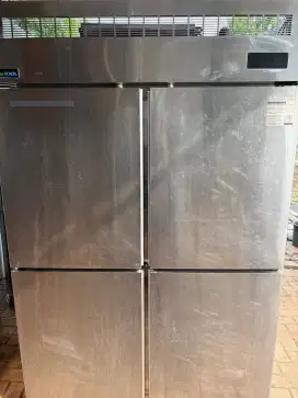 upright chiller 4 pintu starcool