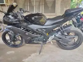 Yamaha R15 2015