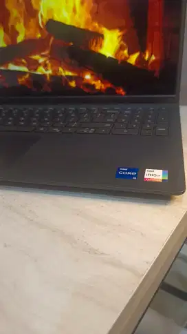 Laptop Dell inspiron Touchscreen Core i5 Gen11