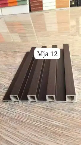 Wallpanel dinding