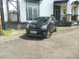 KM Rendah - TOYOTA AGYA 1.0 G BENSIN A/T 2014 HITAM