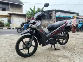 HONDA SUPRA HELM IN 2012