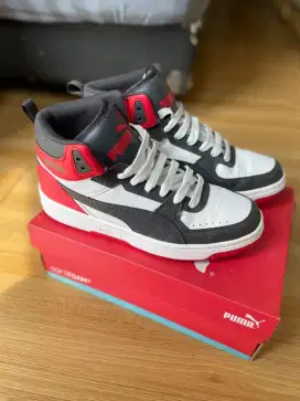 SEPATU PUMA ORIGINAL UK 42