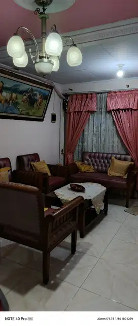 Dijual Rumah Bagus 2 Lantai di Cimone Permai Kota Tangerang