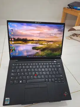 Jual Lenovo X1 Carbon Gen 9 , I5 Gen 11 , Ram 16 / 1tb storage.