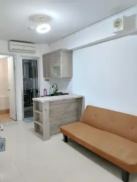 SEWA MURAH 2BR SEMI FURNISHED APARTMENT BASSURA CITY 33 JT 1 THN
