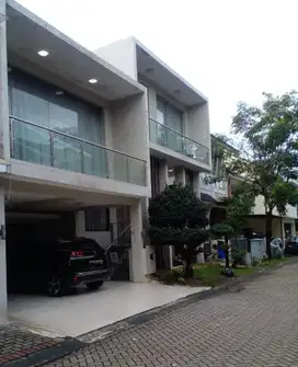 Rumah Bagus Siap Huni di Kebayoran Residence Bintaro