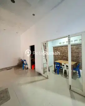 Dijual Townhouse Mewah  Jl Sei Silau Daerah Setia Budi