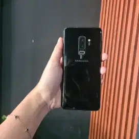 Samsung Gaxy S9+ 6/64 Hitam Sein