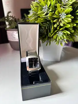 JAM TANGAN LONGINES MID OPPOSITION SQUARE