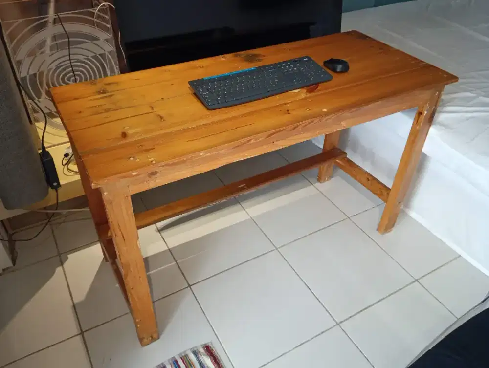 Meja Kayu ukuran 120x50 cm