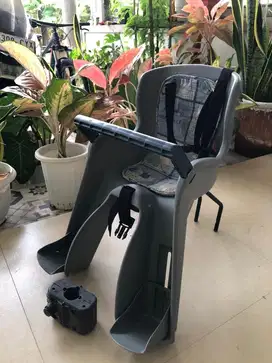 Boncengan sepeda Balita