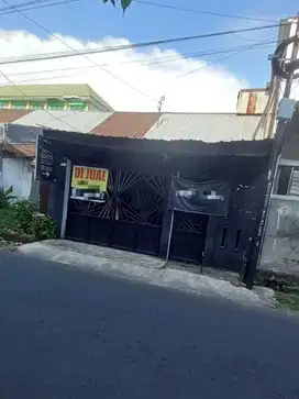 Jual Rumah Cocok Untuk Kosan Atau Rumah Tinggal