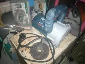 BOSCH GDC 140 alat potong keramik,marmer,granit .kondisi ok