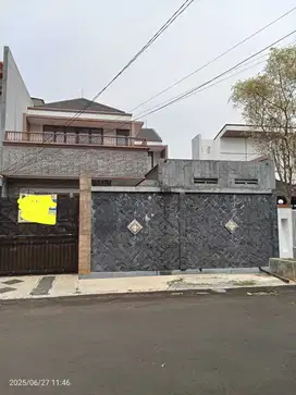 Dijual Rumah Baru dan Cantik di Vila Dago Pamulang