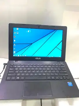 notebok asus x200M