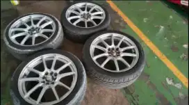 Velg dan ban mobil ring 17