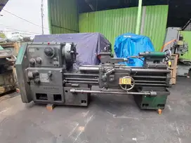 Mesin Bubut 1.3 Meter DAINICHI Jepang Rekondisi