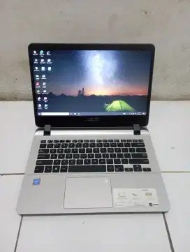 Laptop Asus slim ddr4 ssd windows 10-64bit siap pakai