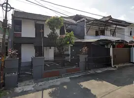 DIJUAL CEPAT RUMAH MINIMALIS TERAWAT LOKASI STRATEGIS DI TURANGGA