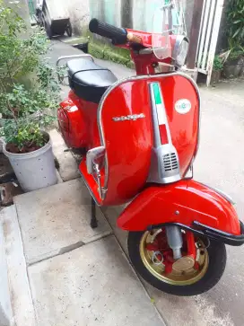 Vespa pts 100 special