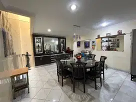 Di jual rumah Taman surya 5