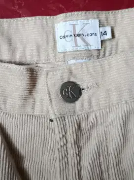 CELANA CORDUROY CALVIN KLEIN CK