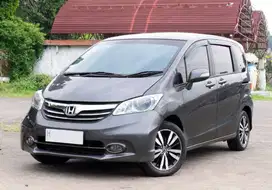 2014 Freed E PSD, Low KM, Rawat Honda, Pajak Panjang, Istimewa