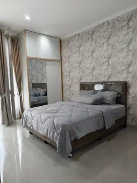 dijual rumah mewah 2 lantai di jl.rasela V jakarta pusat