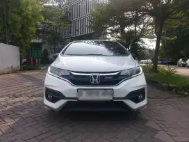 【Good Deal】 Honda Jazz RS Cvt 2018 / 2019 / 2017