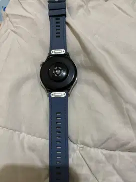 Huawei watch GT 5 blue