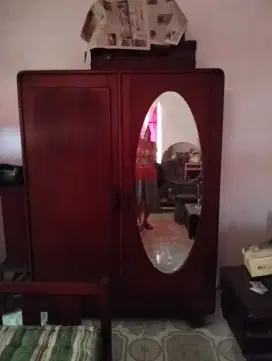 Perabot kayu jati antik
